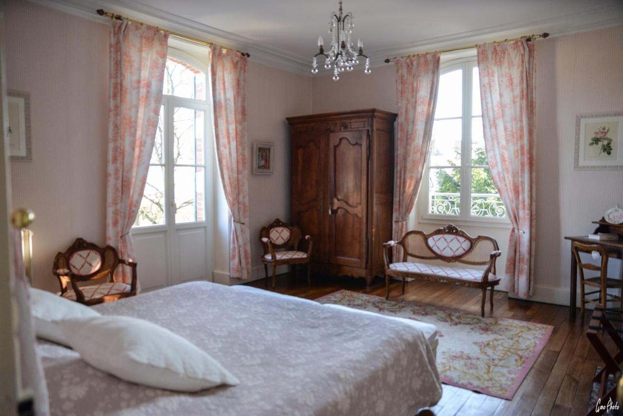 Bed and Breakfast L'Oustal Bourges Exterior foto